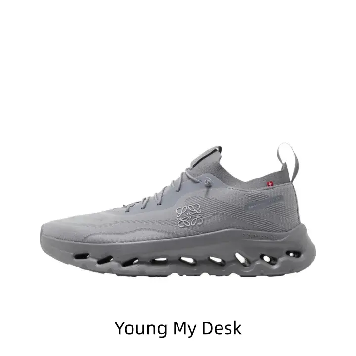 Sleek low-top athletic running shoes hollow shock absorption structure stretch knit fabric perfect for marathon fitness all-day standing scenarios