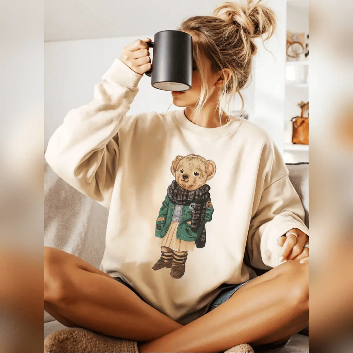 Bear Graphic Sweatshirt for Women, Vintage Crew Neck Pullover, Soft Cotton Blend Casual Streetwear Top for Outdoors & Party, Long Sleeve, Pullover Hoodie, All Seasons, Lightweight, Animal Art, Longsleeves, Soft Blend, Breathable Fabric, Round Neck, Machin