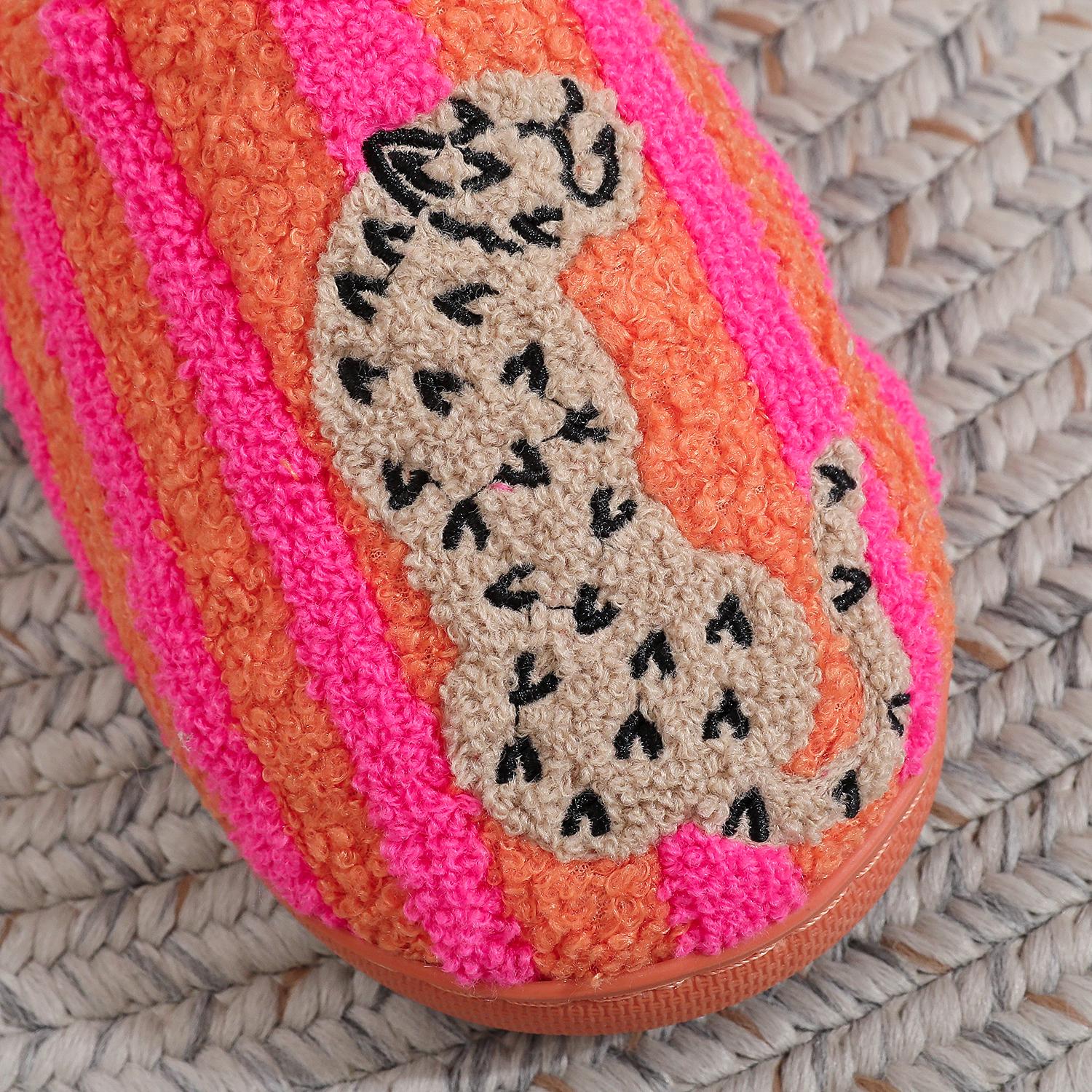 Women’s Retro Striped & Leopard Fuzzy Slippers, Super Soft Fluffy Lined Closed Toe House Shoes, Warm Cozy Anti Slip Indoor Bedroom Slippers, Winter Holiday Gift for Women
