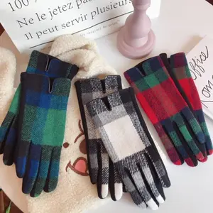 Woollen Winter Gloves Plaid Touch Screen Full Finger Mittens Soft Warm Gloves