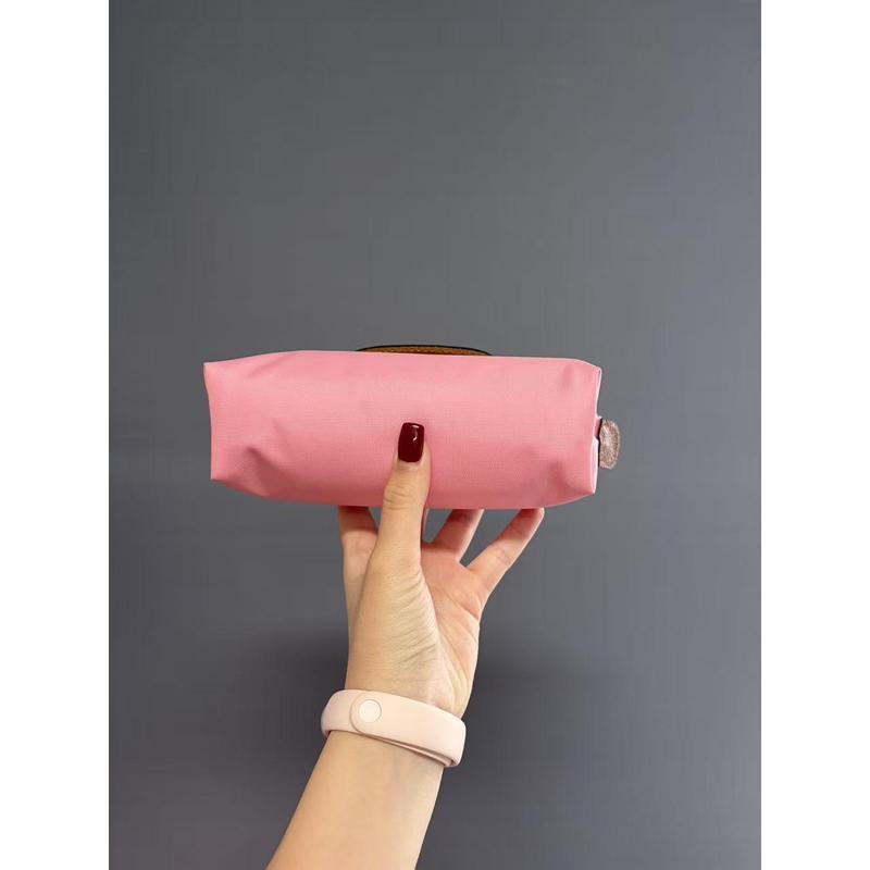 Lightweight Nylon Work Bag – Mini Crossbody for Women, Y2K Minimalist Purse Fits Phone & Cards, Adjustable Strap, TikTok Viral