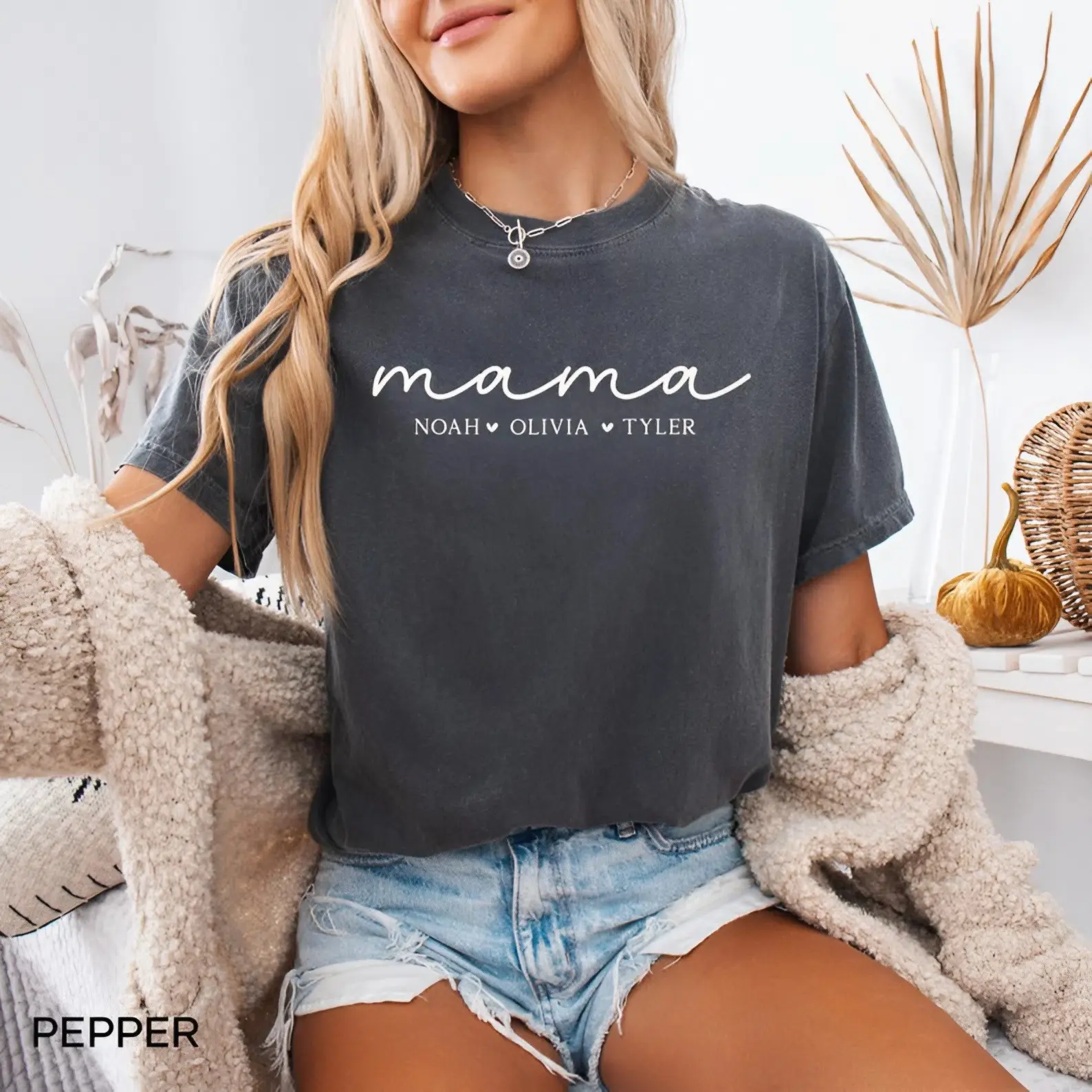 Comfort Colors Personalized Mama T-Shirt With Kids Names,Custom Mama T-Shirt, Mothers Day Gift For Mom Gifts, Mother's Day Gift, Cute Mama Tee