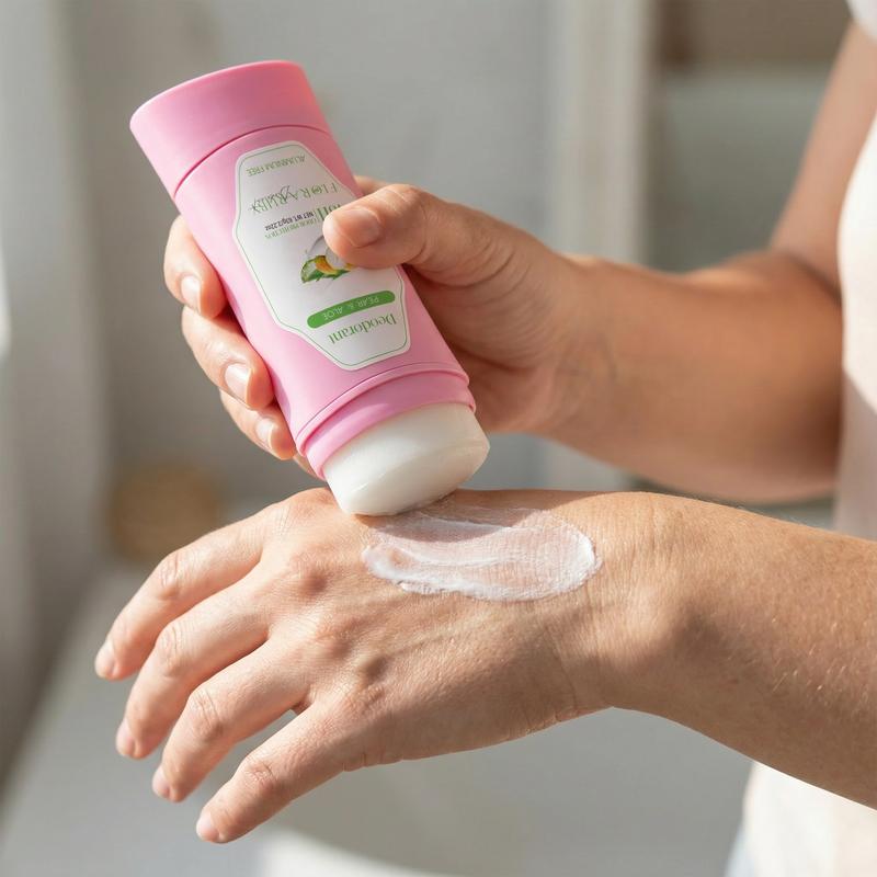 Flora Ruby Fruit-Scented Deodorant – Aluminum-free, with natural coconut and jasmine ingredients, effectively combats odor-causing bacteria – Helps lighten underarm dark spots – Removes impurities and dead skin cells – Provides a refreshing scent.