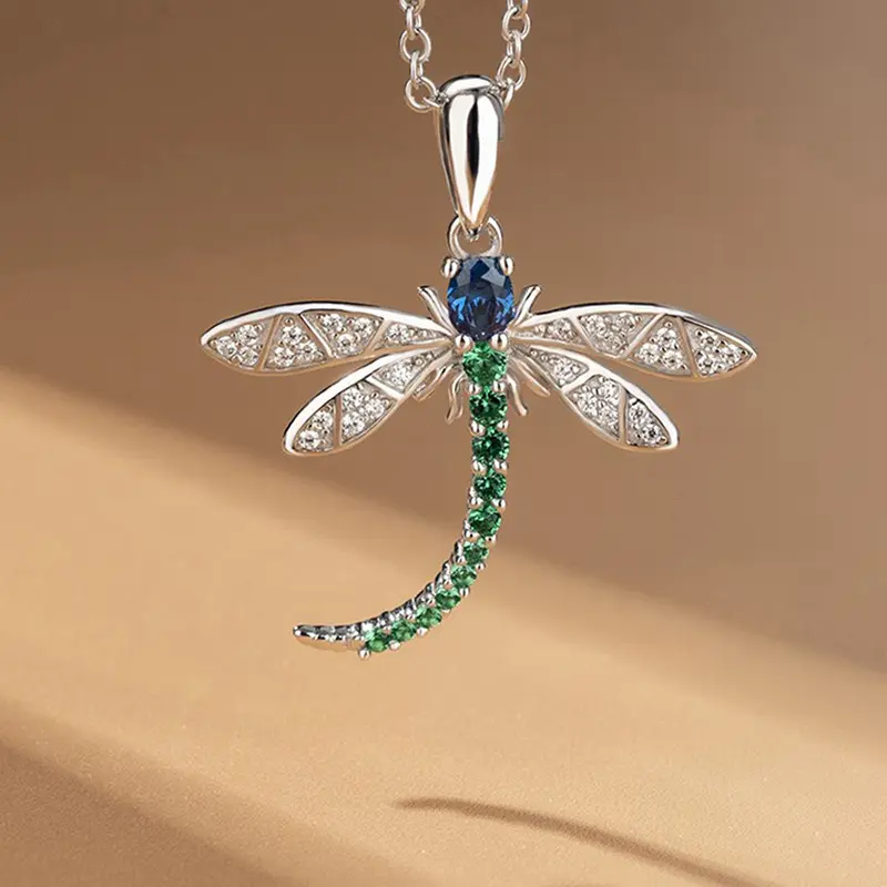Women/Girls' Exquisite Chain Jewelry Dragonfly Necklace - High-End Elegant Copper Plated Insect Jewelry with Zircon Stone, Pastoral Look, Birthday Gift Option (Note: Choking Hazard Small Parts)