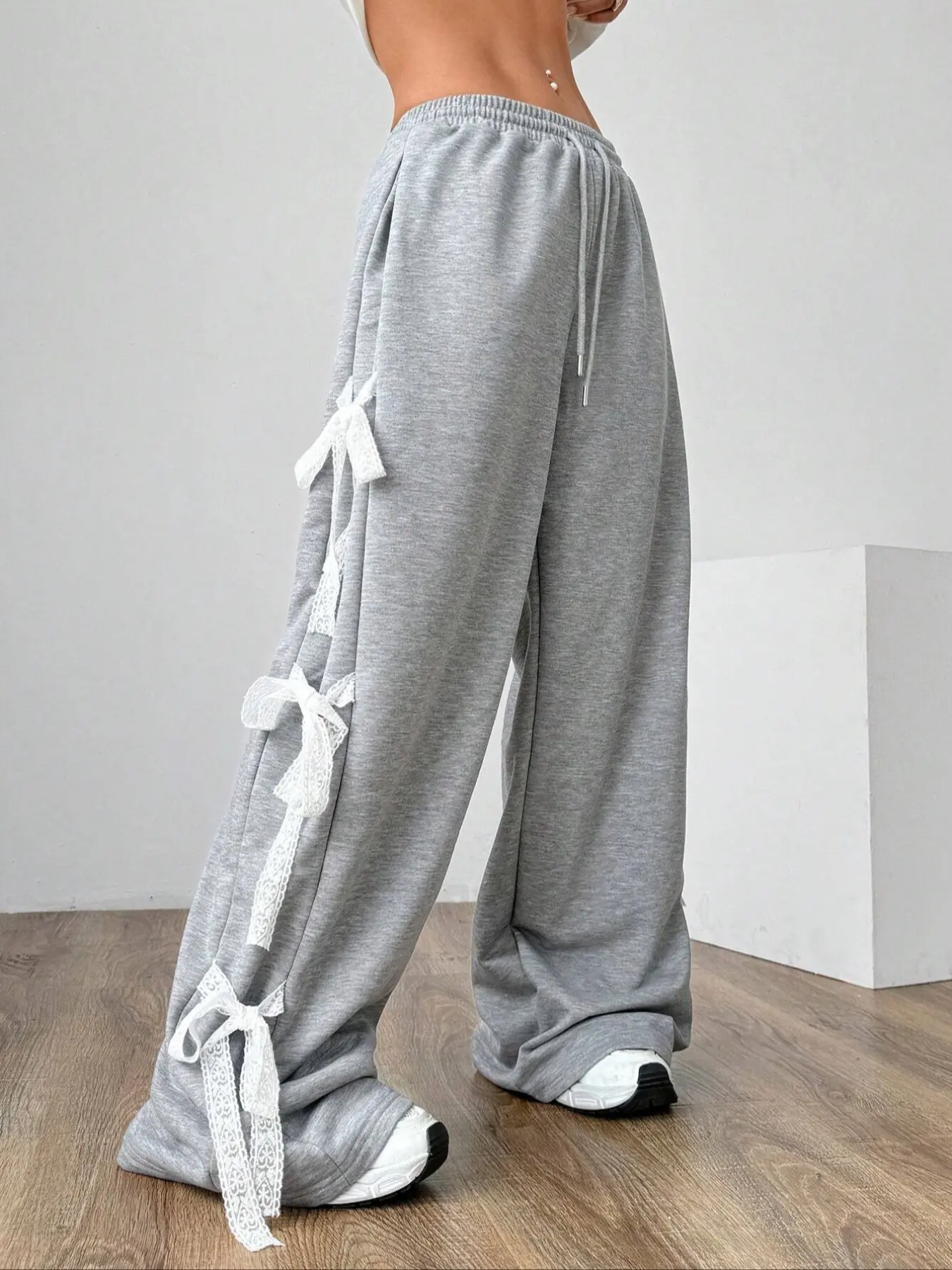 Plus Size Women's Solid Woven Wide Leg Loose Baggy Pants with Lace, Comfortable and Stylish Casual Trousers for Everyday Wear, Perfect for Any Occasion, Fit Bottoms
