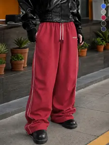 Men’s red wide-leg athletic pants with side stripe, drawstring, loose straight-leg casual long pants, textured fabric that conceals bulges and elongates legs, available in multiple colors, suitable for couples’ everyday casual wear with a comfortable fit.