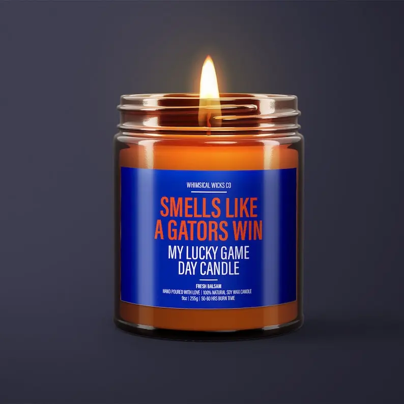 Smells Like A Gators Win Candle, Football Decor Candle, Candle Gift