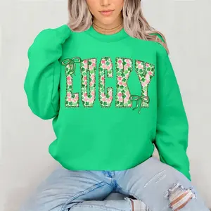 Lucky Floral with Bows Sweatshirt Gildan Everyday Style Super Soft Unisex Fit Streetwear Graphic Top warm Womenswear Casual Printed Long Sleeved st pattys day