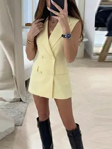 Women's Elegant Sleeveless Minimalist Blazer Jacket Suits, Spring Two-Button Asymmetrical Design, Loose-Fitting Vest for Daily Commute, Street Style, Parties, Holidays