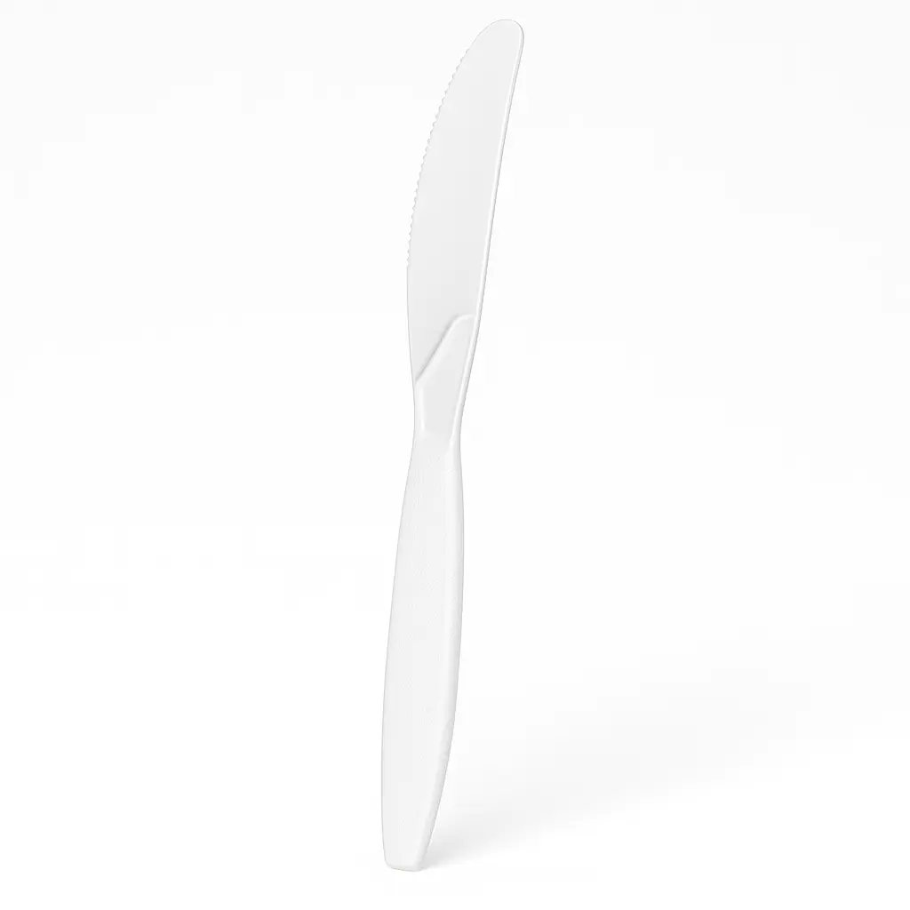 Classic White Plastic Knives - 16 Count