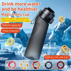 650ml Up Sports Water Bottle Set, made of high-quality Tritan material. Portable and large-capacity with a straw lid, suitable for running, cycling, camping and traveling.