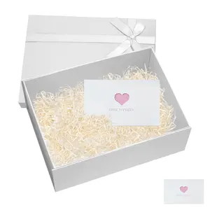 1pcs White Hard Gift Box with Magnetic Closure Lid 9.72x7.09x3.35 inch Rectangle Small Boxes For Gifts With White Glossy Finish