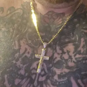 Holylegend 14k Real Gold-Plated Cross Cuban Figaro Necklace,Gold-Plated Cuban , Figaro, Miami Cross with Jesus Christ Crucifix,24 inches Long and 6mm Wide,Handcrafted Polishing and Multiple Electroplating Daily Wear Necklace,Father's Day Gift
