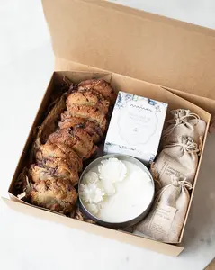 maman's day off gift box