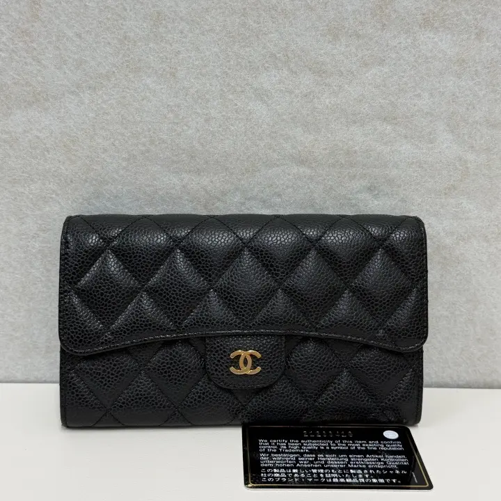 Pre-owned CHANEL leather Small Leather Goods Black Wallet S21 w/ Card 23396417