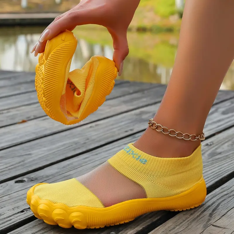 Unisex's Solid Color Breathable Quick Drying Lightweight Swim Shoes, Sporty Slip on Barefoot Shoes for Beach, Swimming, Hiking, Outdoor Sports Shoes, Water Footwear, Water Aqua Shoes