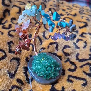 Crystal Money Tree with Agate Base, 1 Count Feng Shui Gemstone Bonsai Decor, Home Decor Ornament for Living Room, Bedroom, Office, Home Decor, Room Accessories, Jade Green