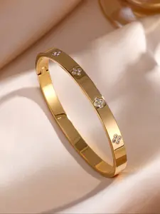 Women's Elegant Zirconia Bracelet, Elegant Minimalist Bangle, Sparkling Star Design Jewelry Gift for Women, Perfect for Daily Wear & Special Occasions, Stackable Bracelet