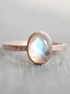 The oval moonstone decorated ring is fixed with inlay technology, bohemian natural style, suitable for festivals, parties, first choice for weddings/engagements/gift giving, Solitaire engagement rings, and a precious gift for her Boho Style Rings