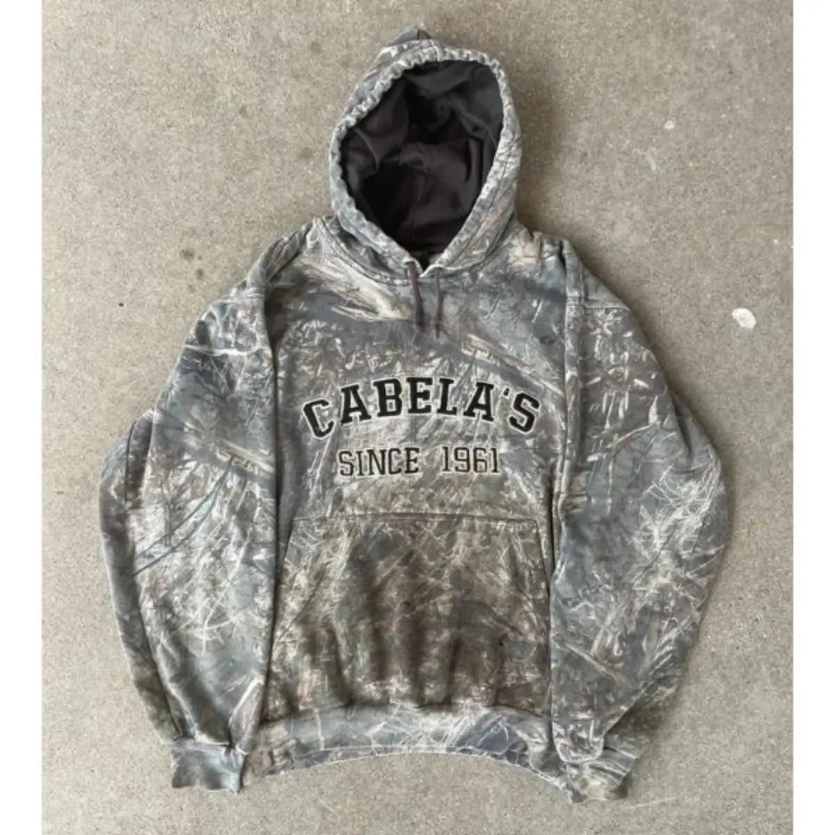 Cabela’s’ Vintage Forest Camouflage Hoodie, Retro Outdoor Style Sweatshirt, Jacket for Men and Women, Gift for Him or Her