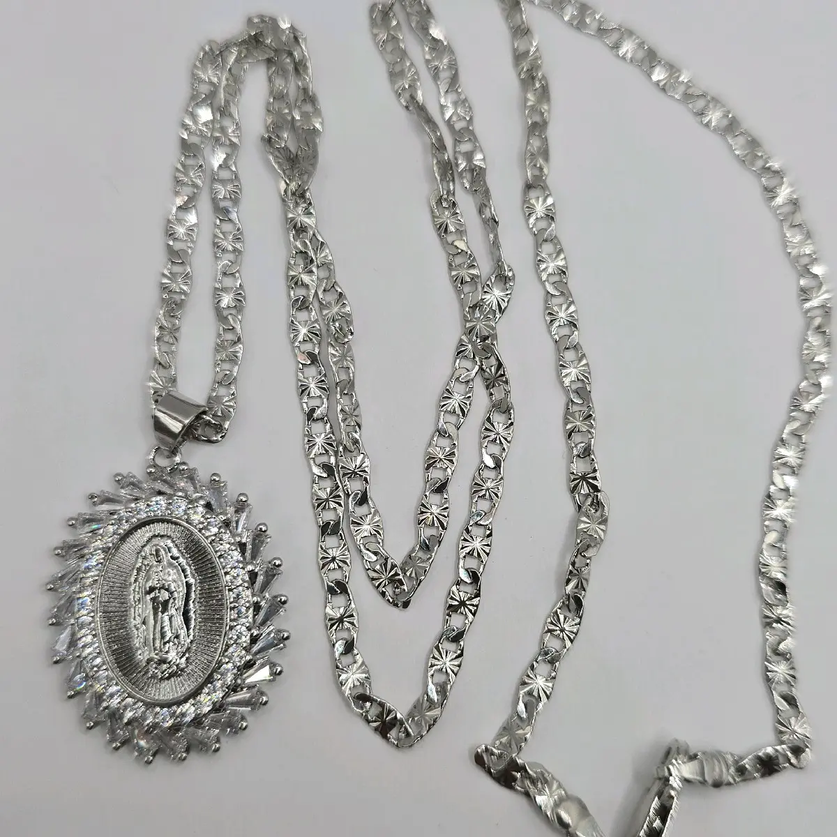 VIRGIN MARY beautiful necklace gold-plated silver color with stone's