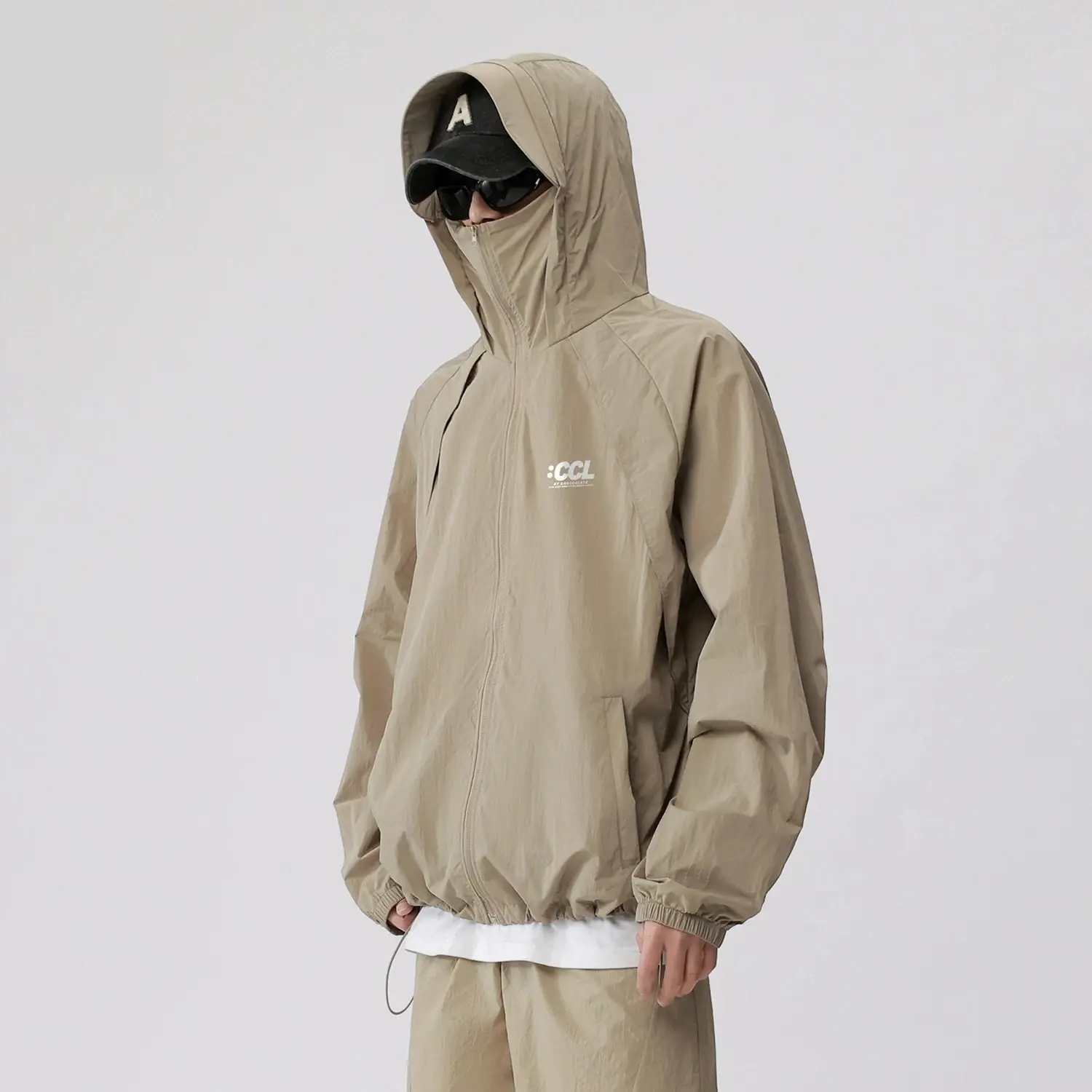Outdoor ice silk hooded sun protection jacket for men, light and breathable UPF50 quick-drying coat in summer
