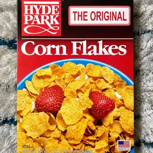 Crunchy Corn Flakes, Breakfast Cereal for Kids and Adults, Ready-to-Eat Whole Grain Cereal