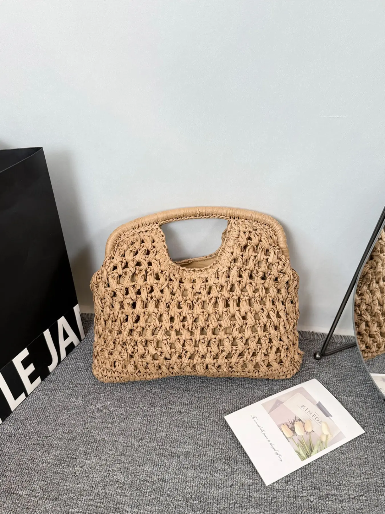 Handwoven Natural Raffia Tote Bag Khaki Color Openwork Design Sturdy Structure with Ample Capacity Versatile Women's Bag for Spring/Summer Vacations and Commuting