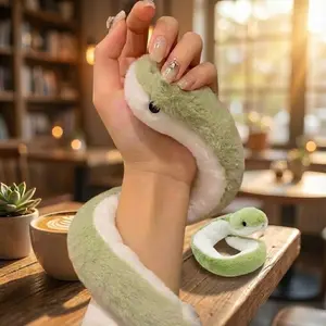 Plush of The Snake Plush Toy Little Snake Wrap Around Arm Snake Stuffed Plush Doll Comfort Cartoon Green Snake Animal Doll Soft Stuffed Animal