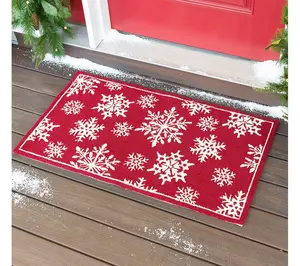 Evergreen 42"x24" Snowflake Indoor/Outdoor Hooked Rug