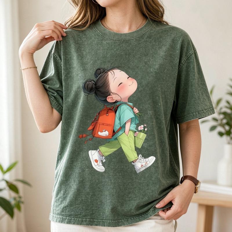 Women's Plus Size Acid Wash Combed Cotton Tshirt - Cute Retro Casual Crew Neck Short Sleeve Oversized Lightweight Breathable Graphic Print Curvy Tee with Backpack Design, Easy Matching