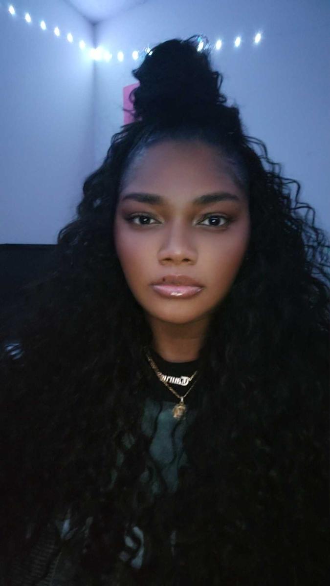 Item: Human Hair Mixed With Premium Synthetic Fibers