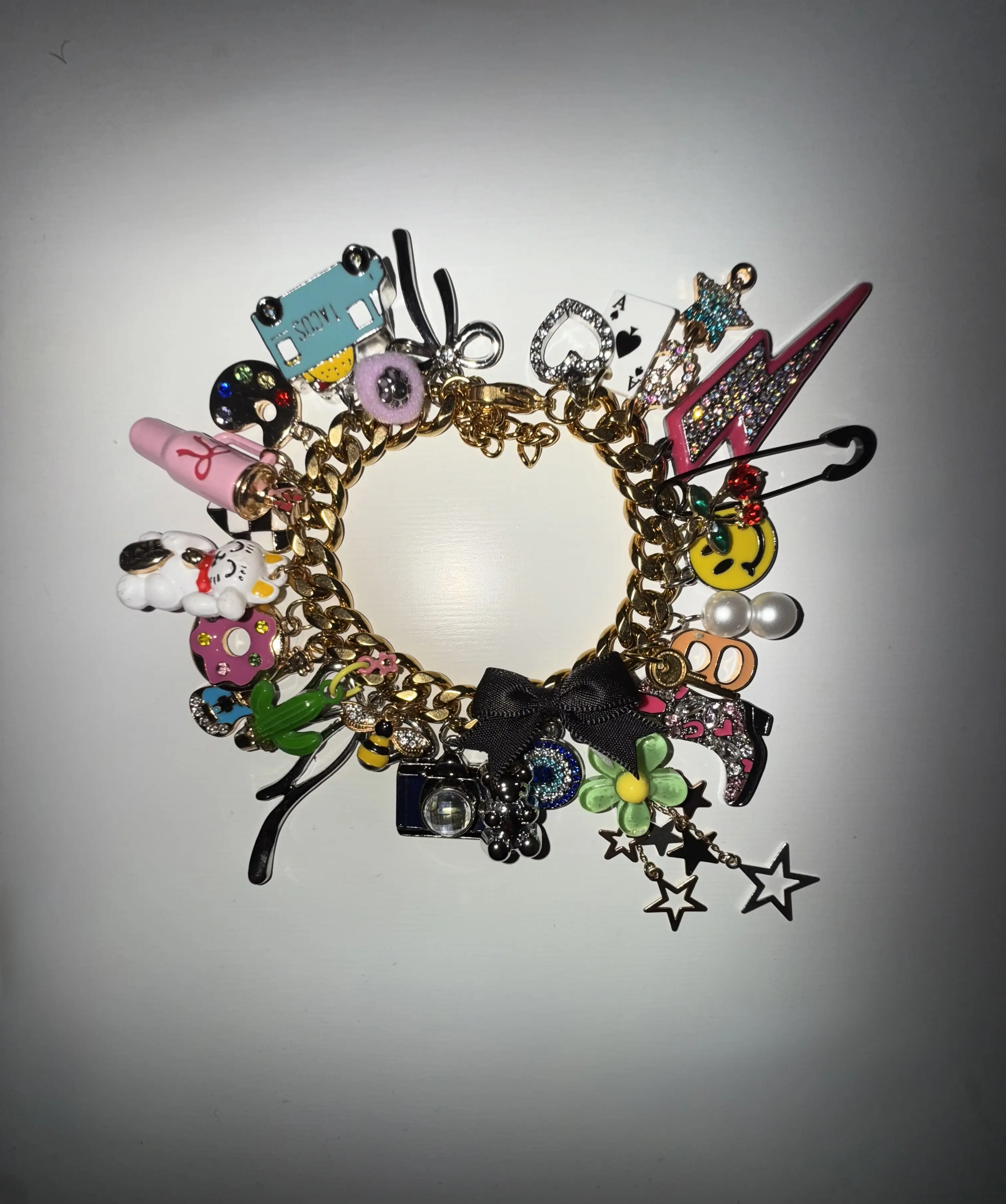 The Gold Tangled Bracelet 16