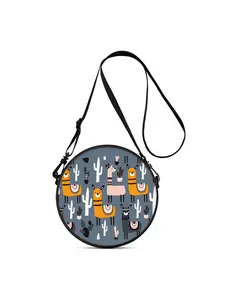 Lightweight crossbody shoulder bag with alpaca print, an ideal gift for friends and family. It can be worn crossbody, single‑shoulder, double‑shoulder or hand‑held, suitable for commuting, outdoor trips, leisure activities and campus use
