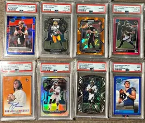 NFL Football Hot Packs - 30 Cards - 15 Rookies - Guaranteed 1 Autograph, Memorabilia, RPA, Numbered, or Graded Card per pack