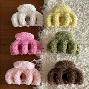 New Sweet Girl Style Cream Color Plush Hair Claw Cute Pumpkin Hair Clip Hair Claw