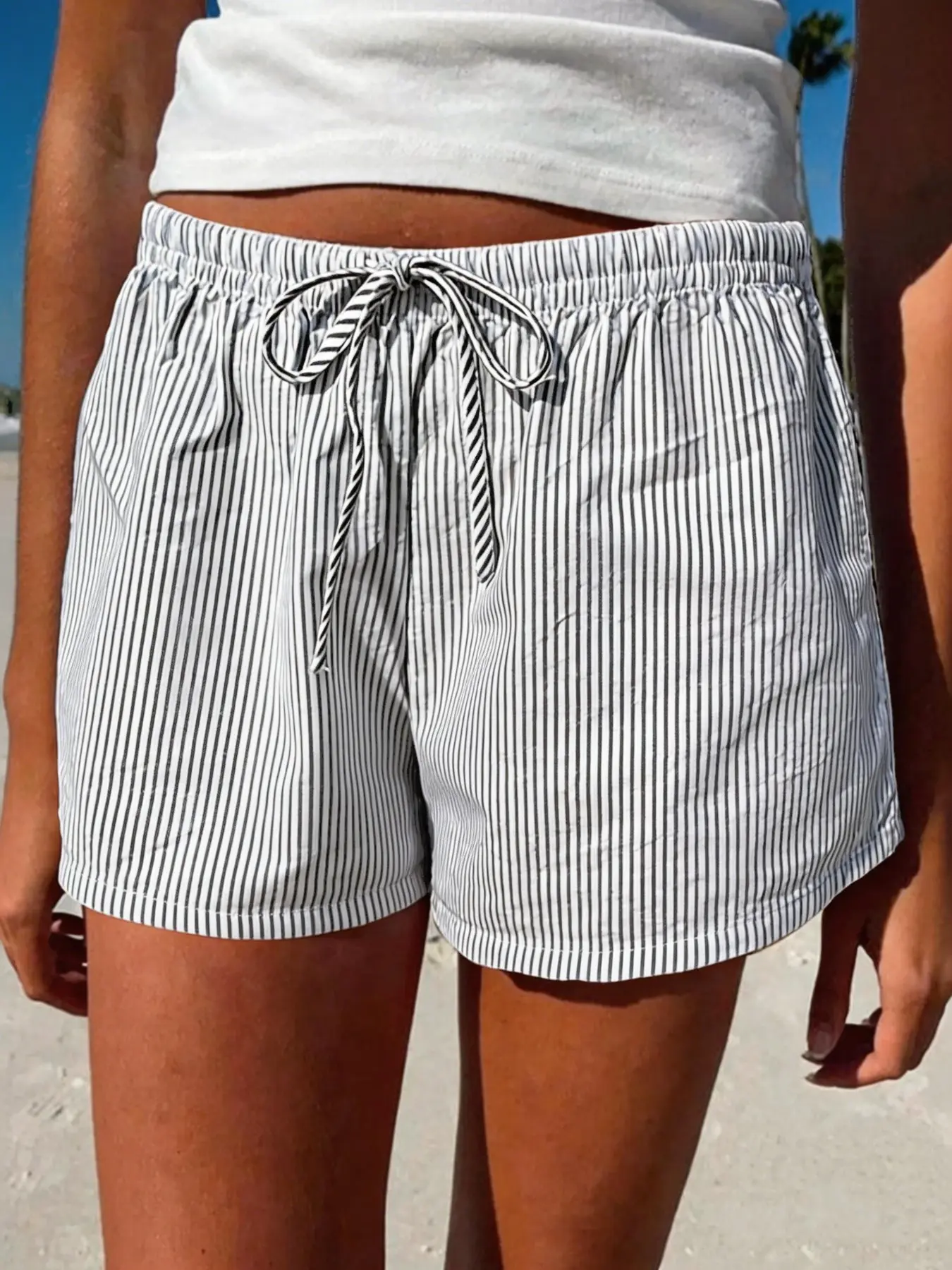Vertical Striped Drawstring Waist Chic Casual Shorts, High-Waisted Slimming A-Line Casual Style, Womenswear, Nk-0004-405016, Comfortable and Stylish