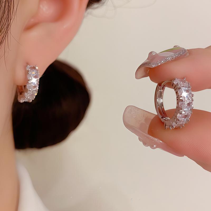 Fashionable and elegant earrings, sparkling accessories for women, earrings for women, Full diamond circular ear ring design,stylish accessories, casual and fashionable jewelry, Mother's Day and Valentine's Day gifts, jewelry gifts for her