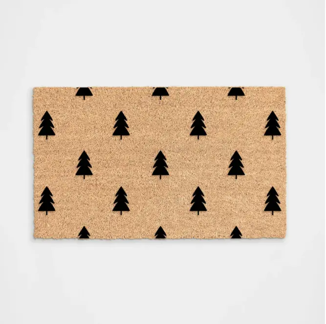 Christmas Tree Doormat Holiday Decoration Pattern Front Porch Decor Handcrafted Flocking Process Resistant to Rain and Dirt