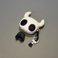 Hollow Knight (includes pendant)