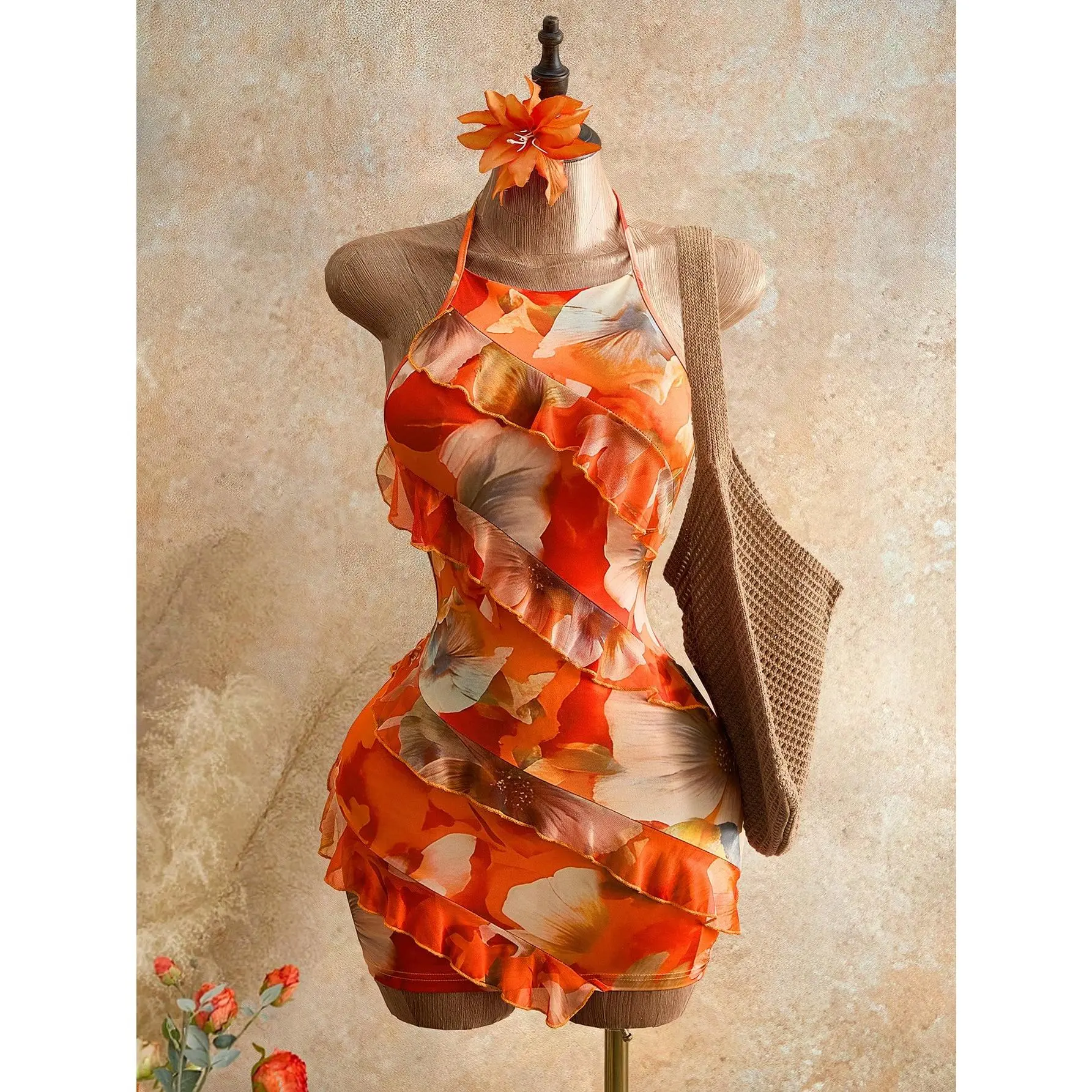 Floral Print Halter Dress, With Ruffled Border Design, Y2K Revival, Sweet Spicy Style, Vacation Look, Young Adult, Sheer Fabric, Slim Fit, Lightweight. Suitable For Beach Vacations, Music Festivals, Easter, And New School Year Outfits.
