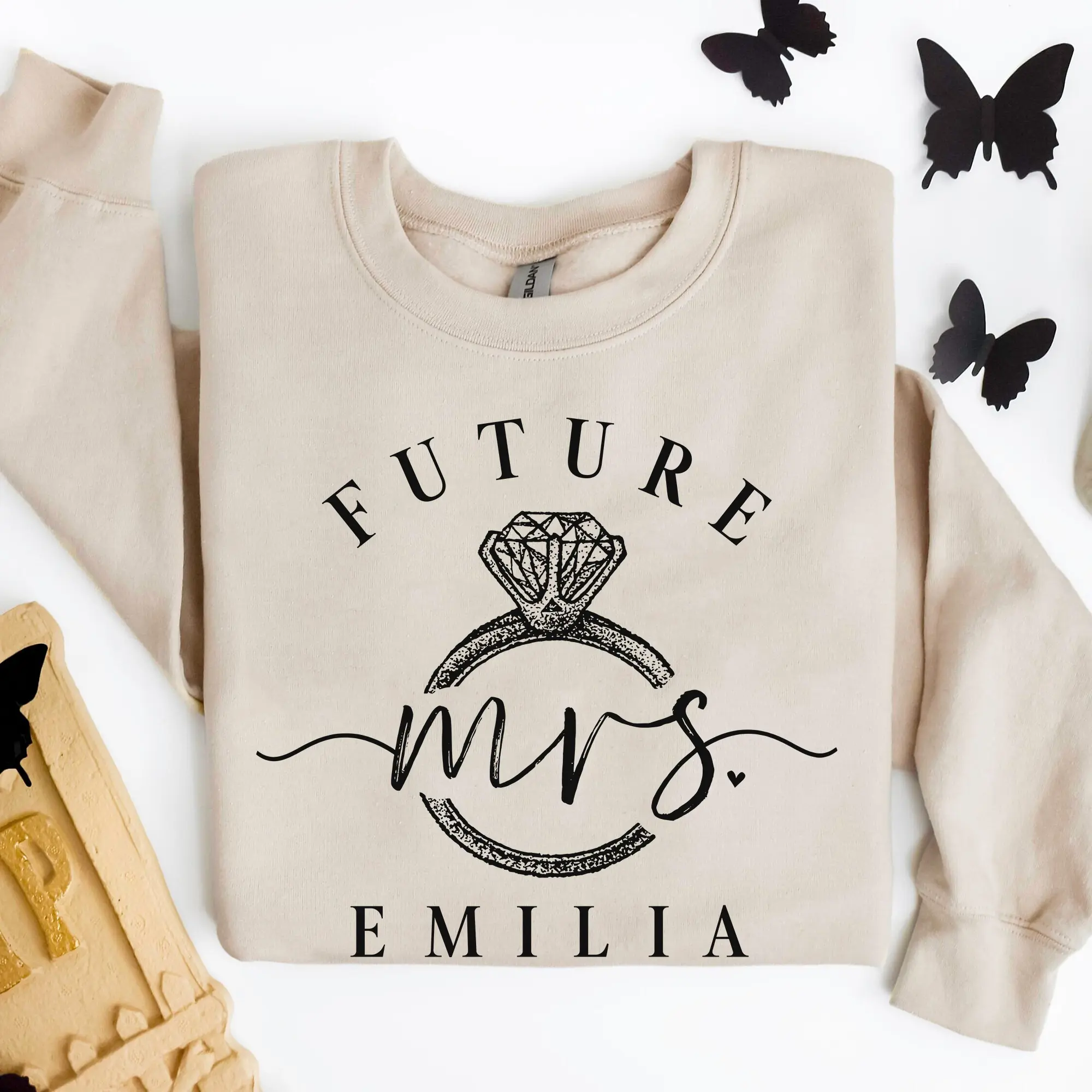 Personalized Future Mrs Sweatshirt, Bachelorette Shirt, Engagement Gift for Her, Fiancee Shirt, Bridal Shirt, Wedding Party Tees