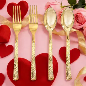 20 Plastic Silverware Set, Diamond Pattern Fork Spoon Utensils, Kitchen Set Cutlery, Gold Plated, Perfect for Parties Birthdays Weddings