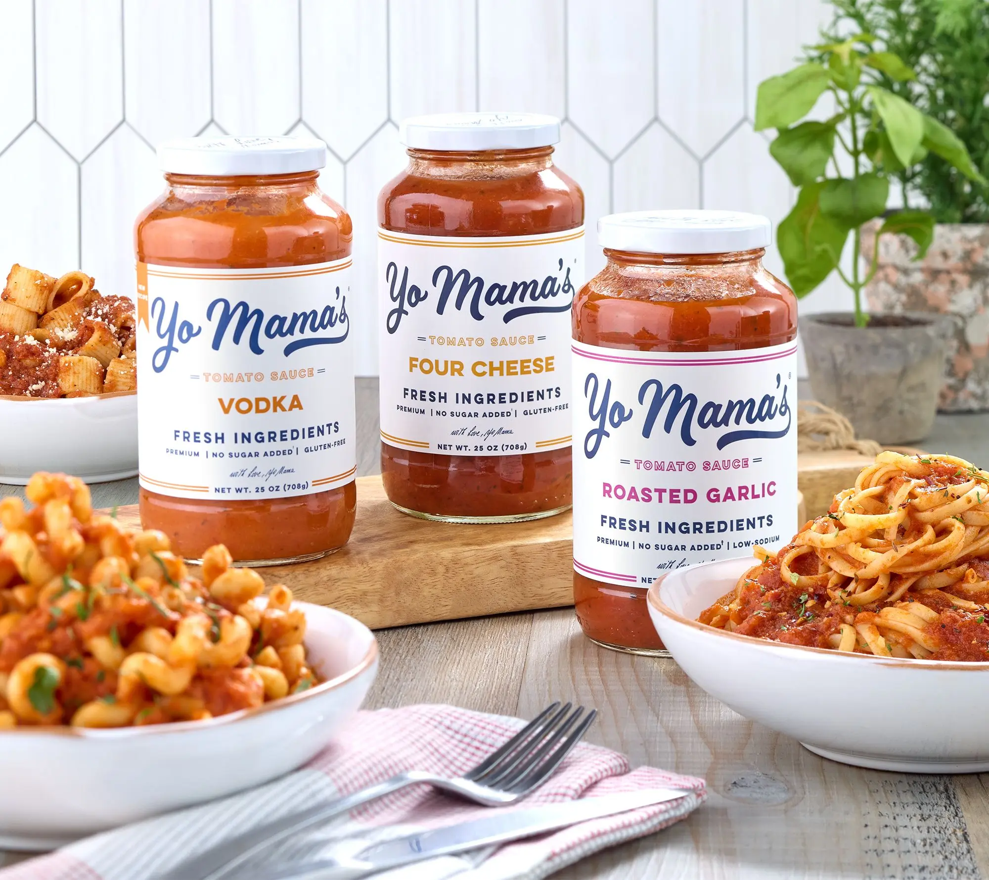 Yo Mama's (3) 25-oz Jars of Pasta Sauce Yo Mama's (3) 25-oz Jars of Pasta Sauce
