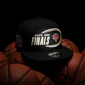 New Era New York Knicks 2026 Eastern Conference Champions 9FIFTY Locker Room Hat – Limited Edition NBA Snapback Cap