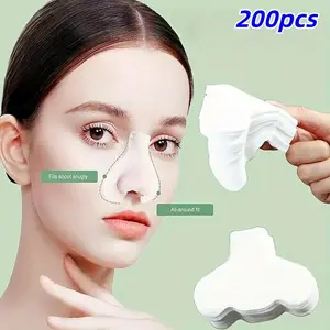 200pcs Disposable Nose Patches for Blackhead Removal & Moisturizing, No Fragrance, Heart Design, Soft Material, Face Care