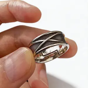 Retro-style black Wukong adjustable ring, men's punk gothic avant-garde couple's jewelry, role-playing accessory.