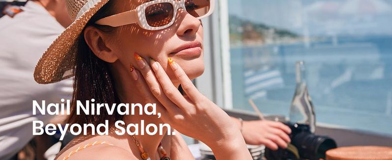 Beetles Nail Stamp, 4Pcs French Tip Tool Easy Manicure Nail Stamper Single Head Soft Silicone Long & Short French Tip Stamp Tool with 2Pcs Nail Scraper Decorations Valentine's Day Gift for Women