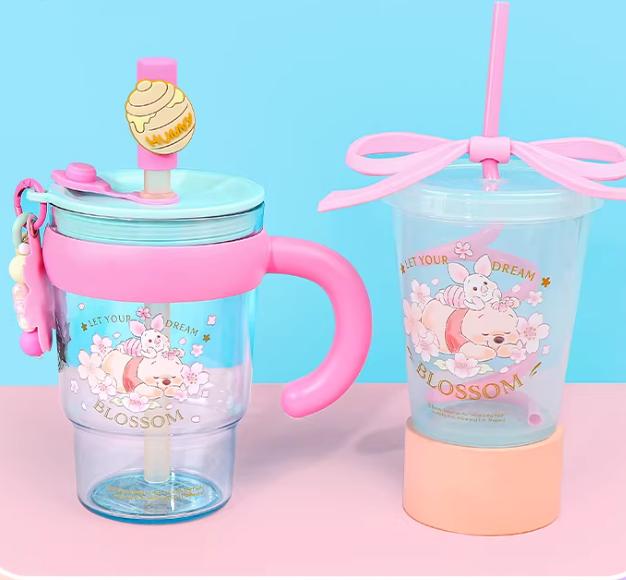 MINISO Disney Sakura Season Series Dun Dun Handheld TRITAN Cup 700mL Winnie the Pooh BPA-Free Drinkware for Cold & Hot Beverages - Bottle