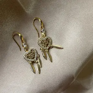 Vintage Bohemian Dream Catcher  Feather Earrings for Women Ethnic Long Heart Crystal Dangle Earrings Casual Vacation Jewelry